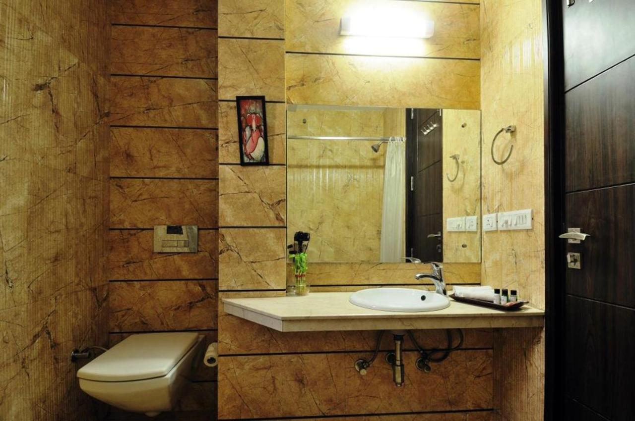 Rr Residency Hotel Delhi  Ngoại thất bức ảnh