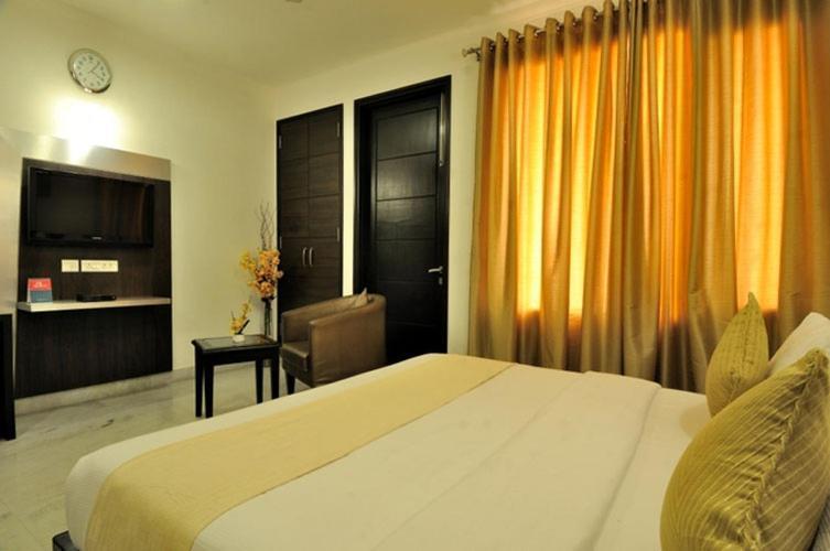 Rr Residency Hotel Delhi  Ngoại thất bức ảnh
