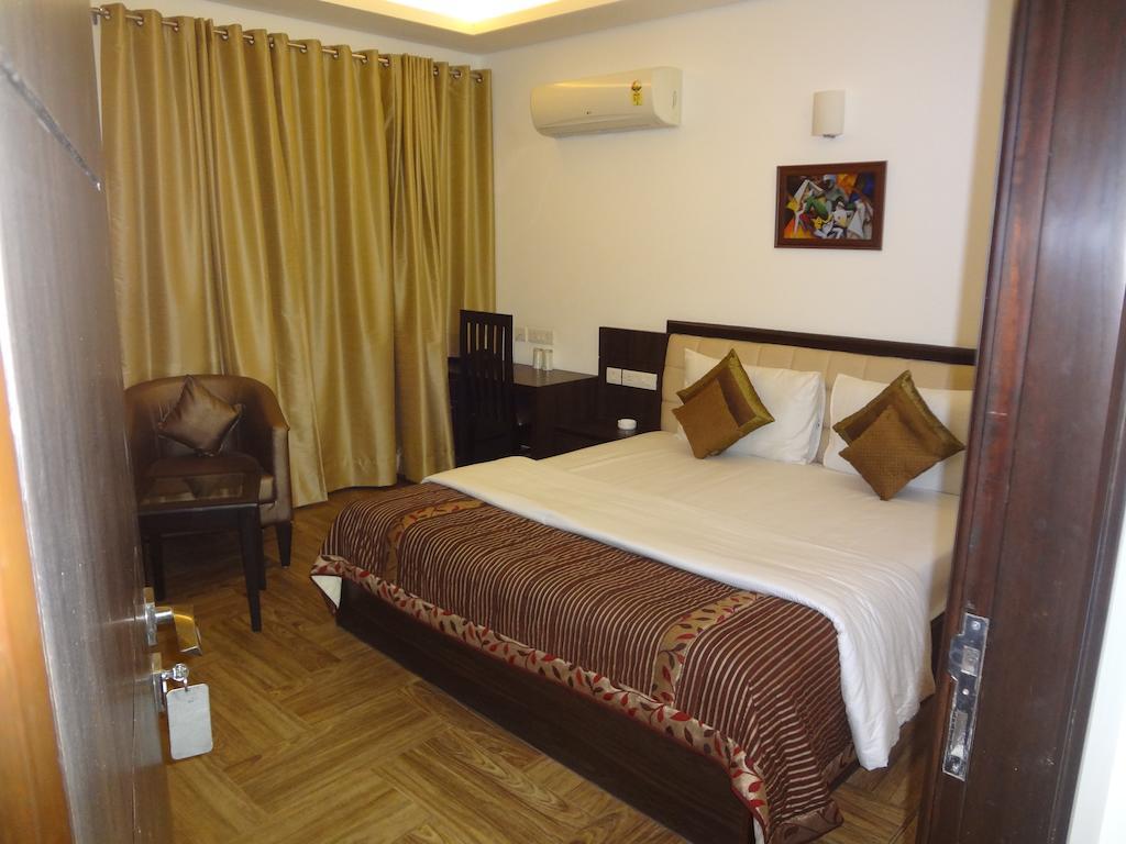 Rr Residency Hotel Delhi  Ngoại thất bức ảnh