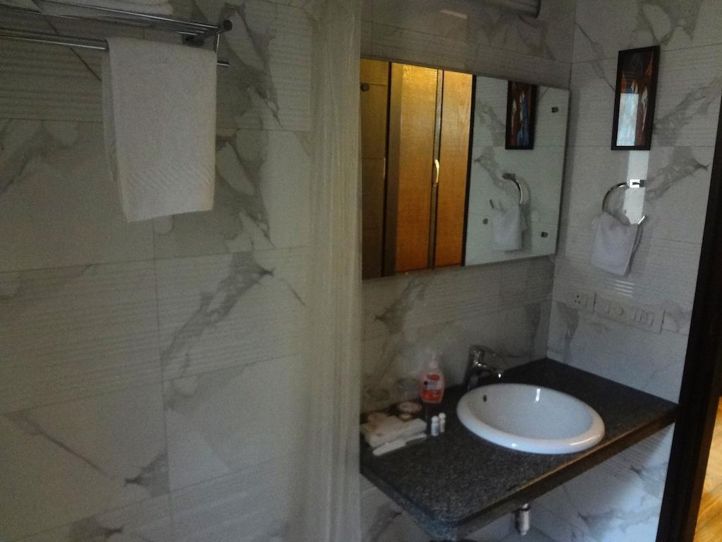 Rr Residency Hotel Delhi  Ngoại thất bức ảnh
